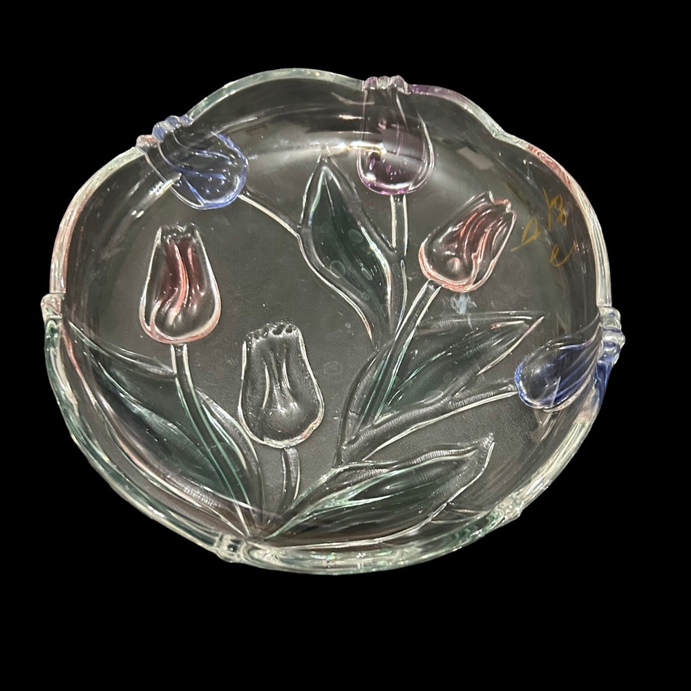 Elegant Floral Glass Bowl with Multicolor Tulip Design